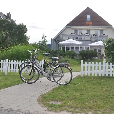 Am Fleesensee 3* マルヒョー