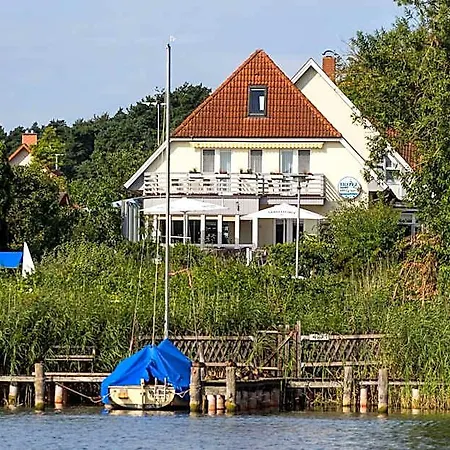 Am Fleesensee 3*
