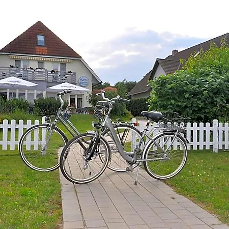 Am Fleesensee 3* Malchow (Mecklenburg-Vorpommern)